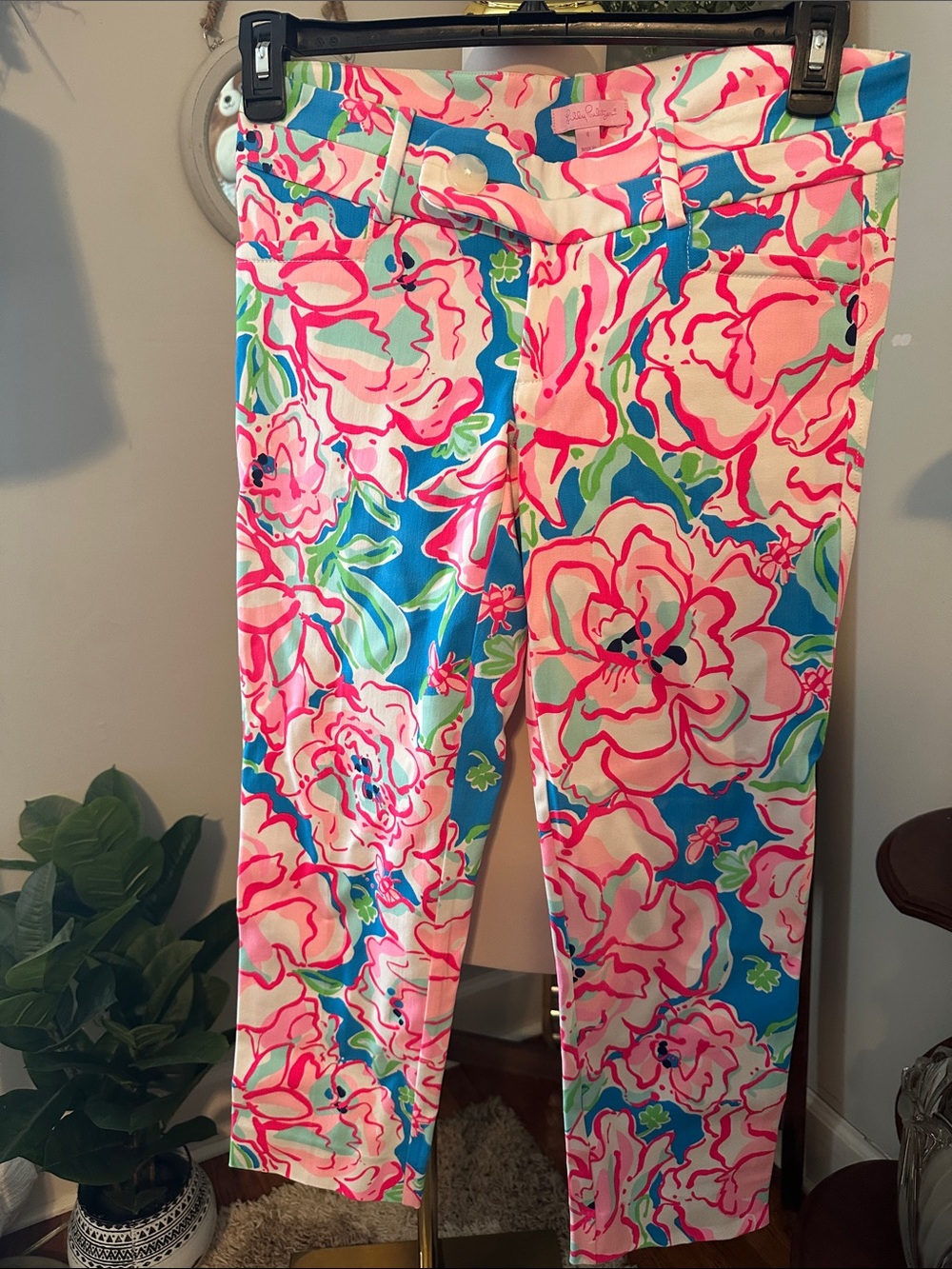 Lilly Pulitzer Luxury Crop Pant size 4